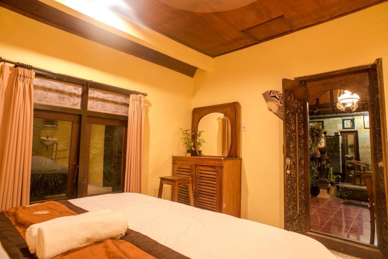 Kamar Suci House Hotel Ubud Kültér fotó